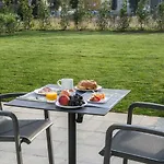 Mercure & Bastia 4*