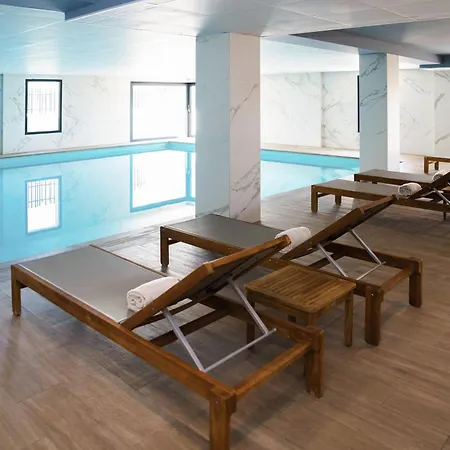 Hotel Mercure & Bastia 4*