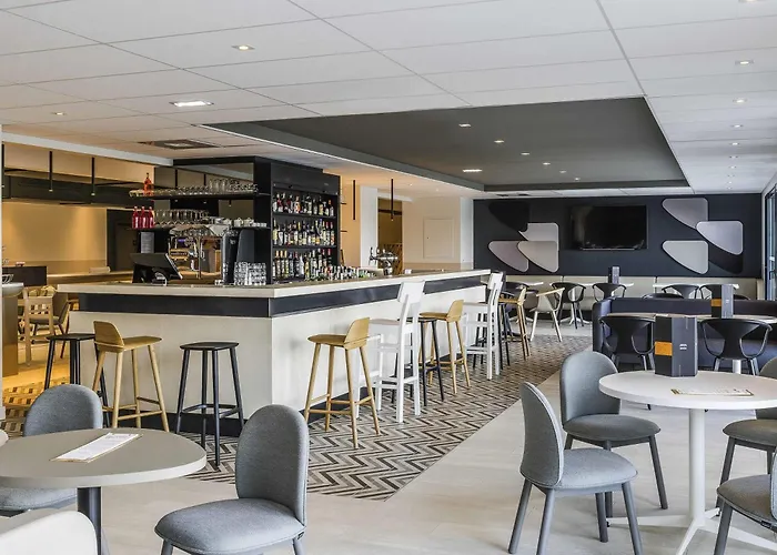 Mercure & Bastia Hotel 4*