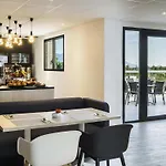 酒店 Mercure & Bastia 4*