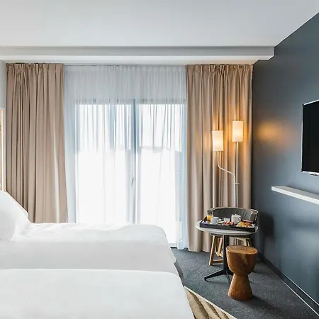 Mercure & Bastia