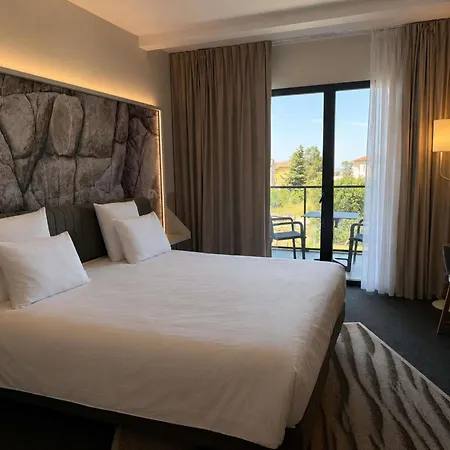 Mercure & Bastia Ξενοδοχείο 4*