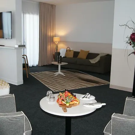 Mercure & Bastia
