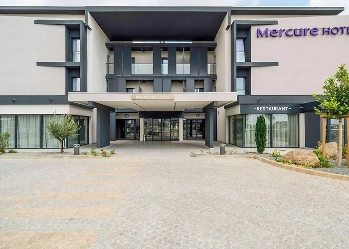 Ξενοδοχείο Mercure & Bastia Biguglia (Corsica)