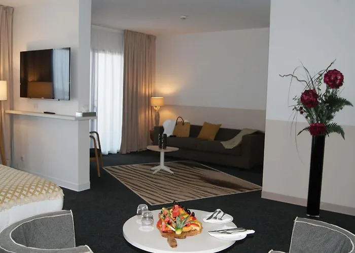 Ξενοδοχείο Mercure & Bastia Biguglia (Corsica)